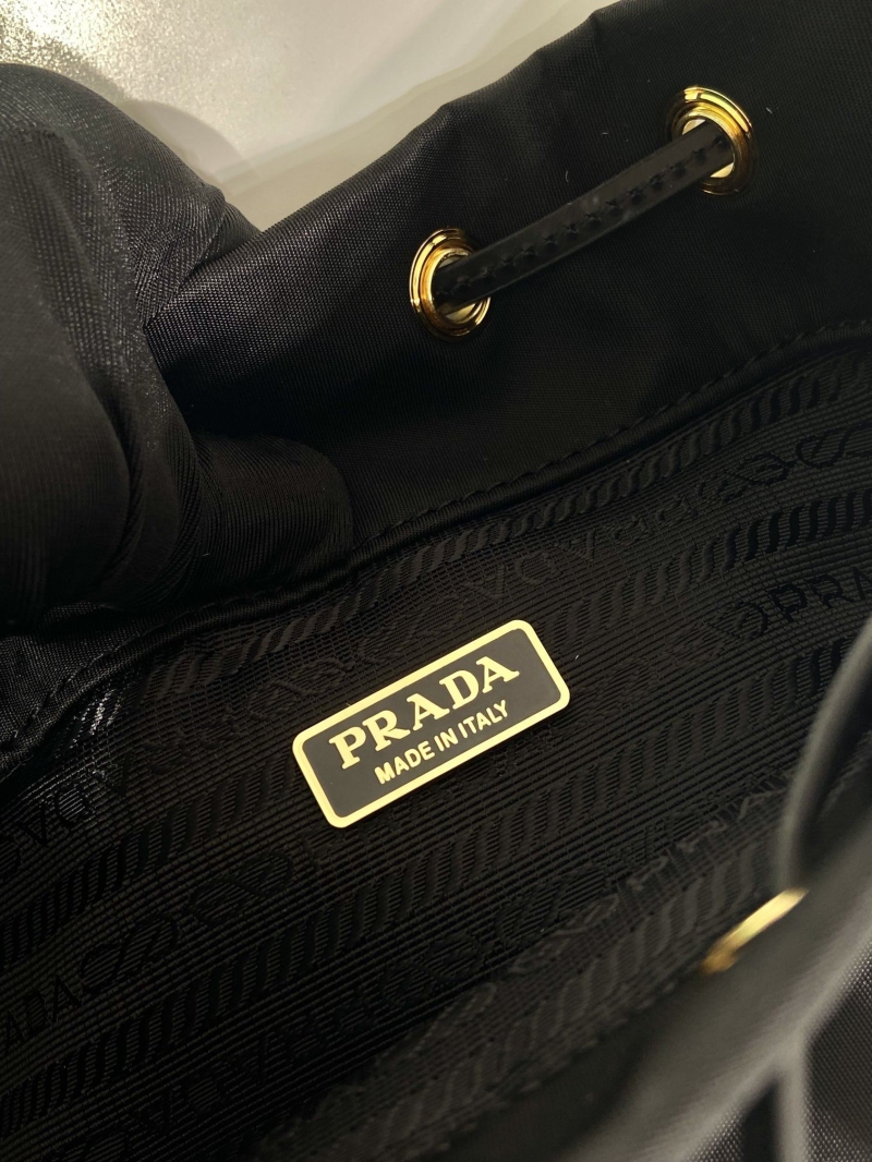 Pra*a bucket bags